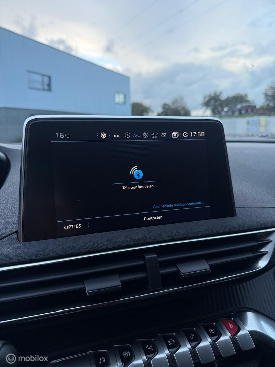 Hoofdafbeelding Peugeot 5008