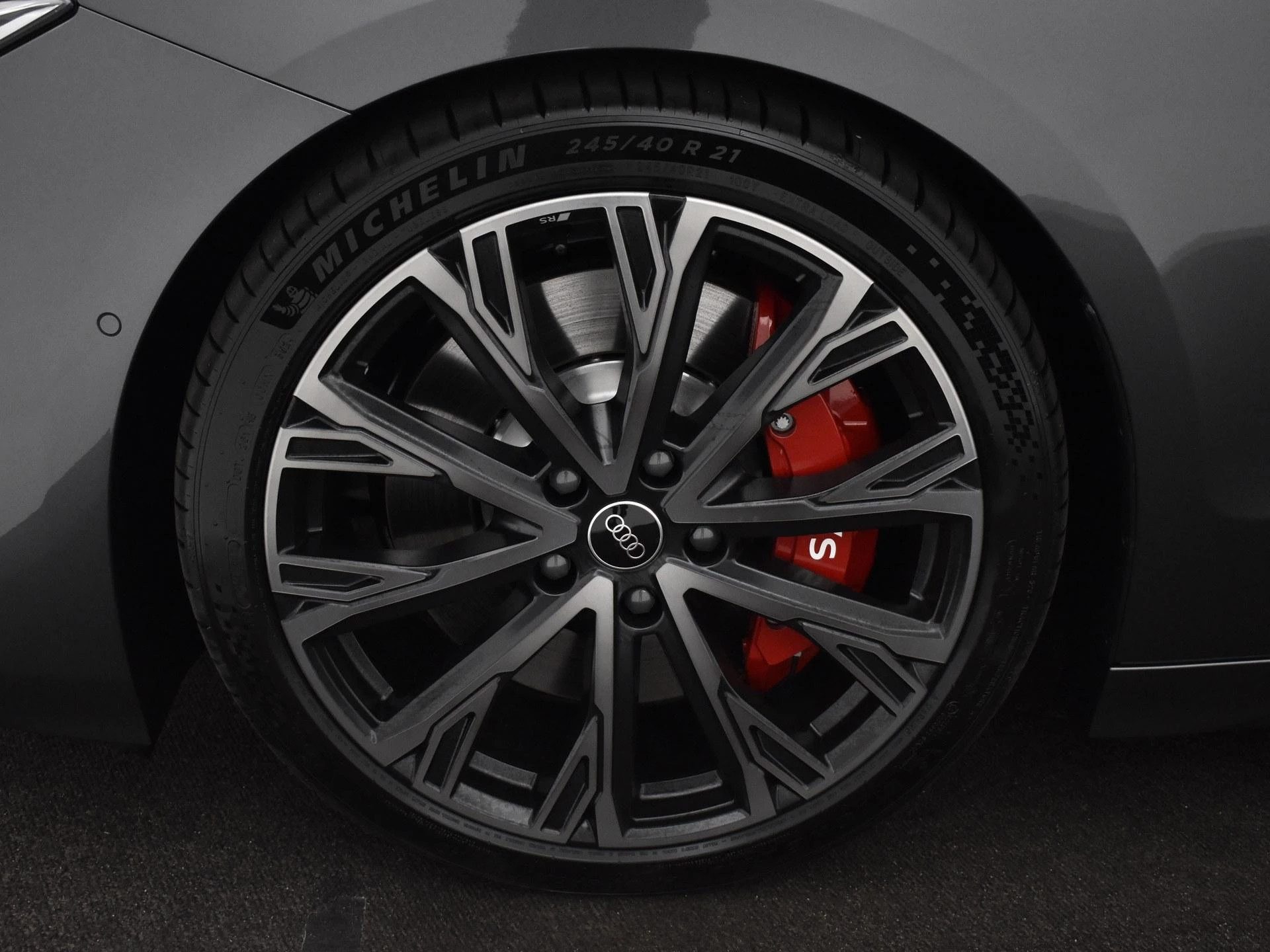 Hoofdafbeelding Audi S6 Avant e-tron