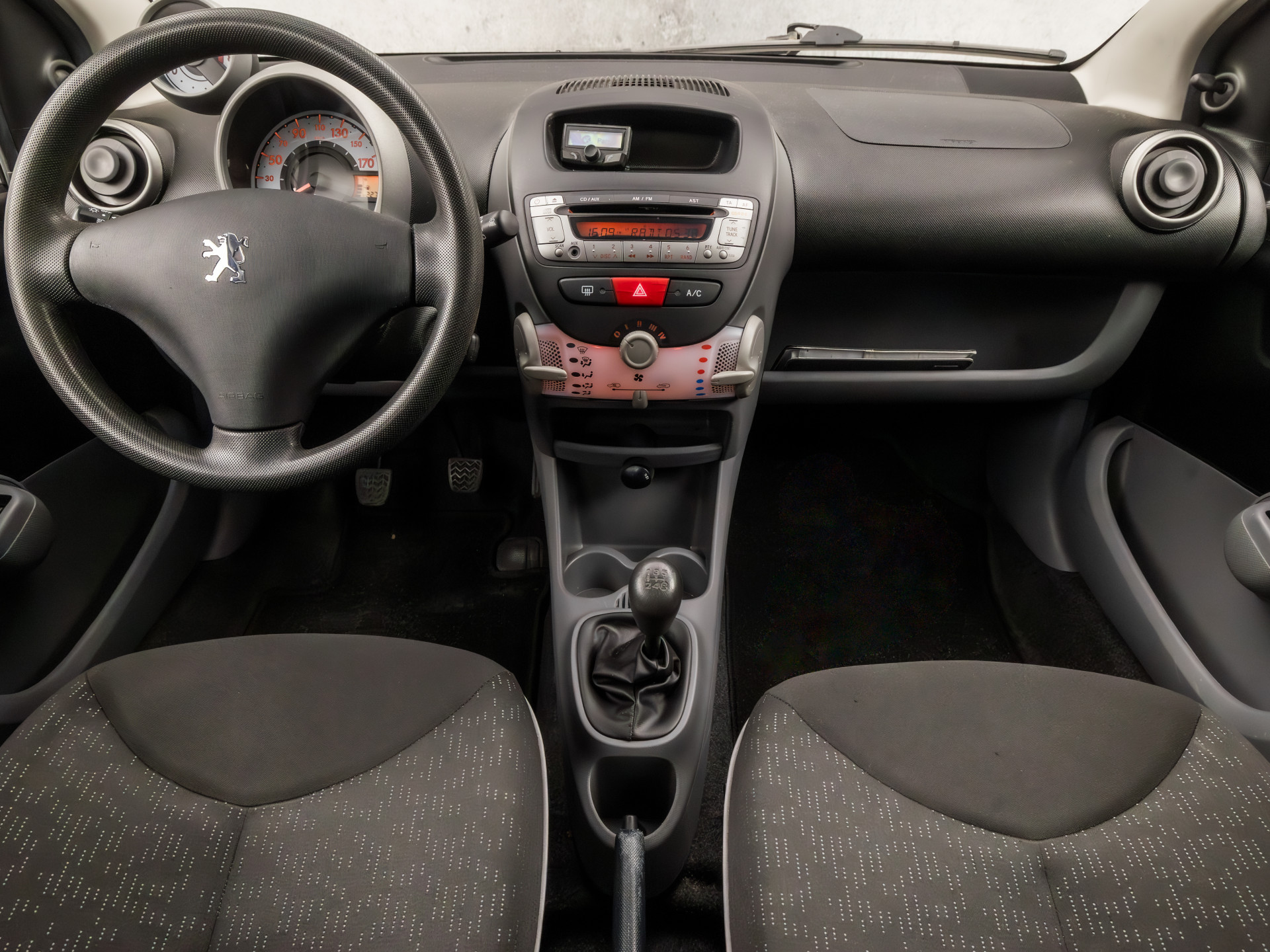 Hoofdafbeelding Peugeot 107