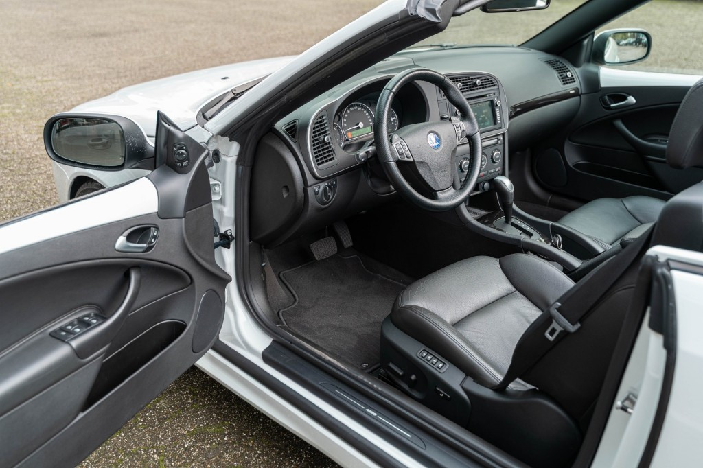 Hoofdafbeelding Saab 9-3