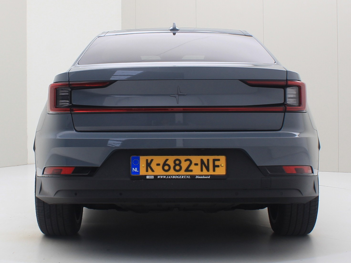 Hoofdafbeelding Polestar 2