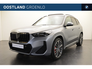 BMW X1 sDrive20i M Sport Automaat / Panoramadak / Trekhaak / Adaptieve LED / M Adaptief onderstel / Parking Assistant Plus / Comfort Access
