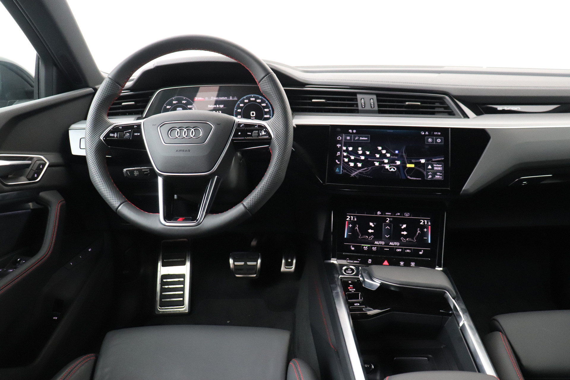 Hoofdafbeelding Audi Q8 Sportback e-tron