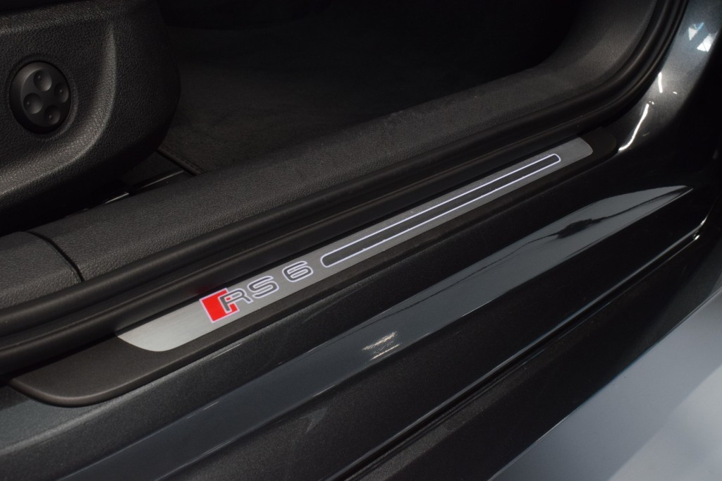 Hoofdafbeelding Audi RS6