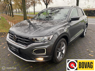 Volkswagen T-Roc 1.5 TSI I R Line velgen I Sport I LED INavigarie I