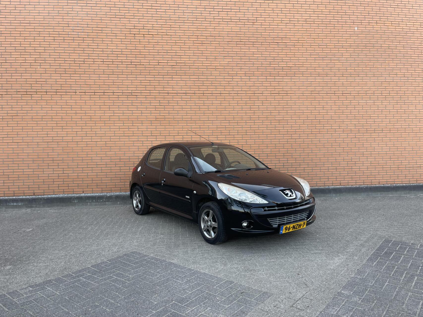 Hoofdafbeelding Peugeot 206