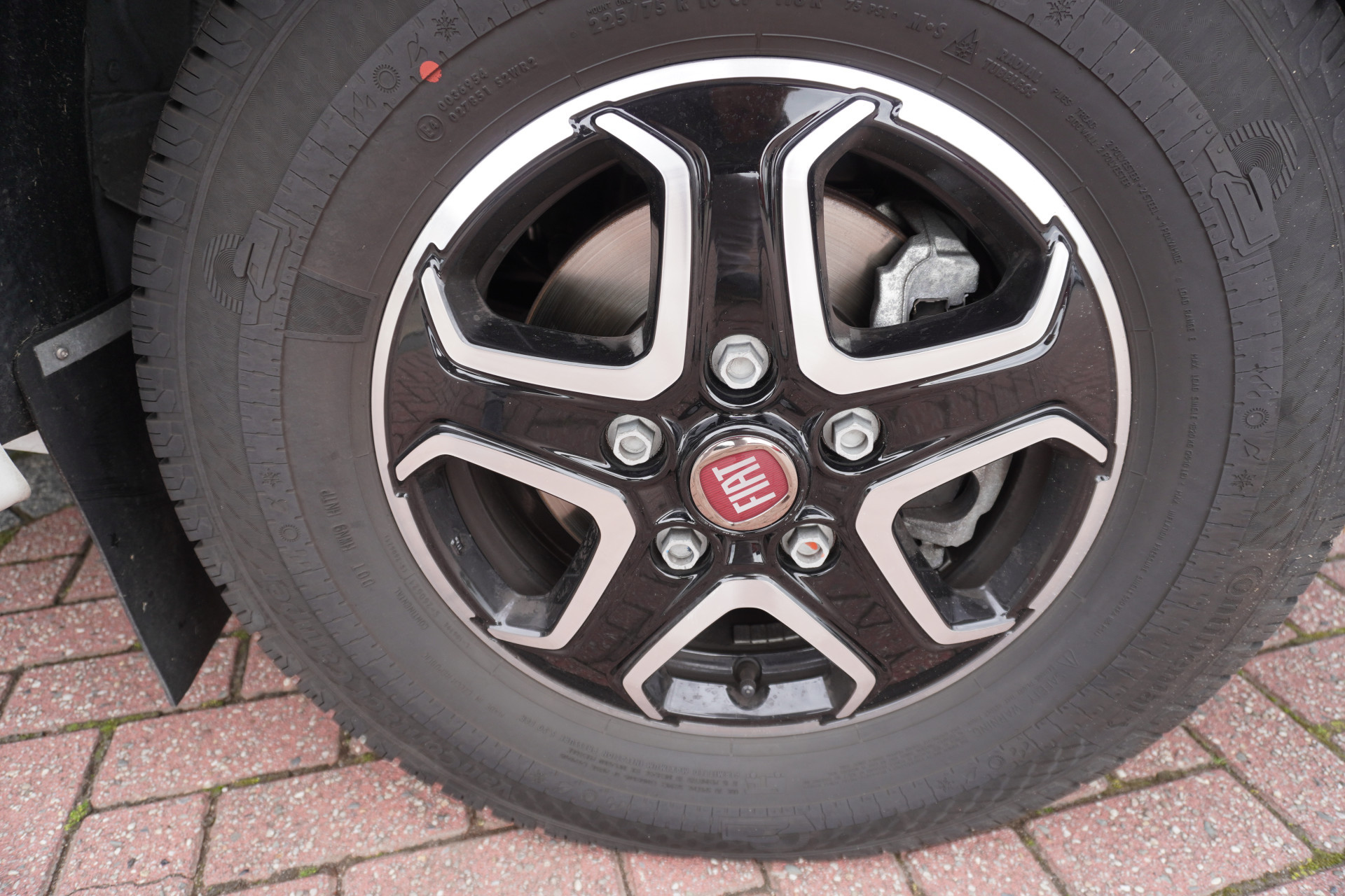 Hoofdafbeelding Hymer Exsis-i