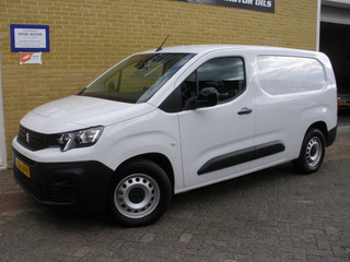 Peugeot Partner E-partner EV 136pk L2 Navi/camera/Airco/Trekhaak 275km bereik Nieuwstaat!(org.NL)