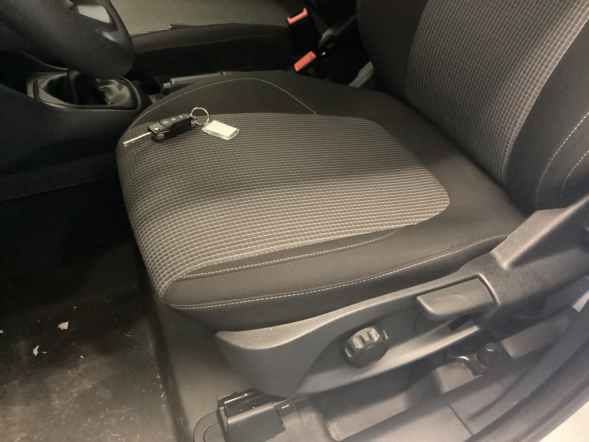 Hoofdafbeelding Ford Transit Courier