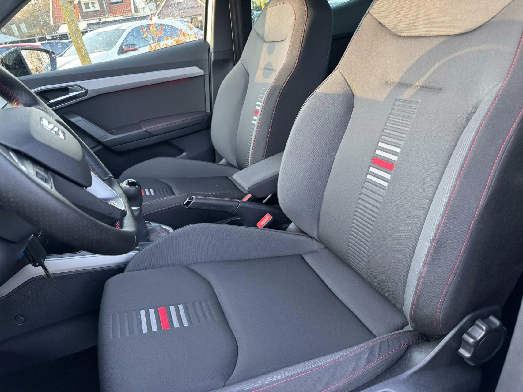 Hoofdafbeelding SEAT Arona