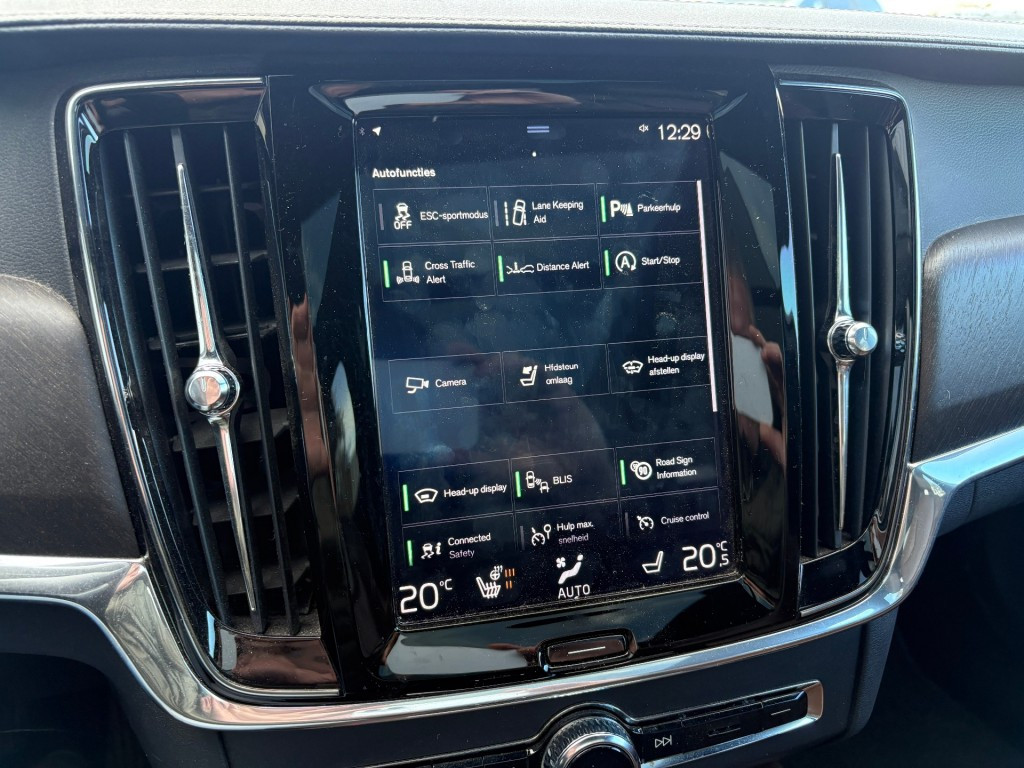 Hoofdafbeelding Volvo V90