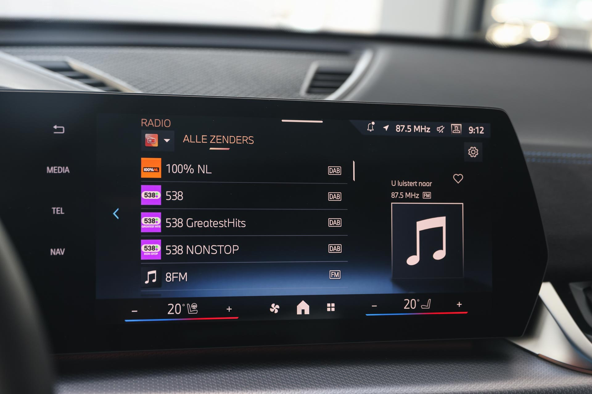 Hoofdafbeelding BMW iX2