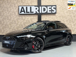 Audi RS 3 Sportback 2.5 TFSI RS 3 quattro | Pano | carbon | Kuipstoelen | ACC | Keyless | Sfeerverlichting
