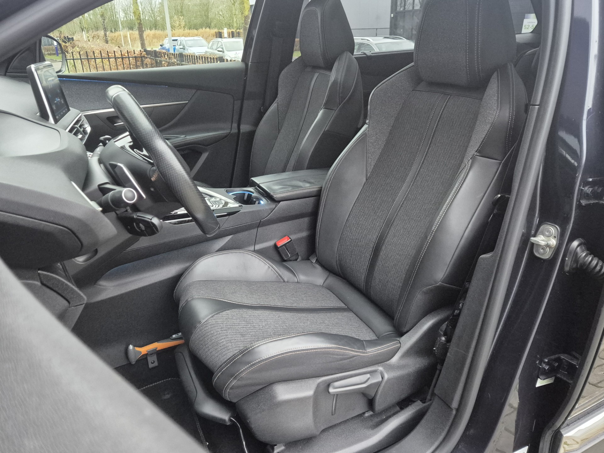 Hoofdafbeelding Peugeot 5008