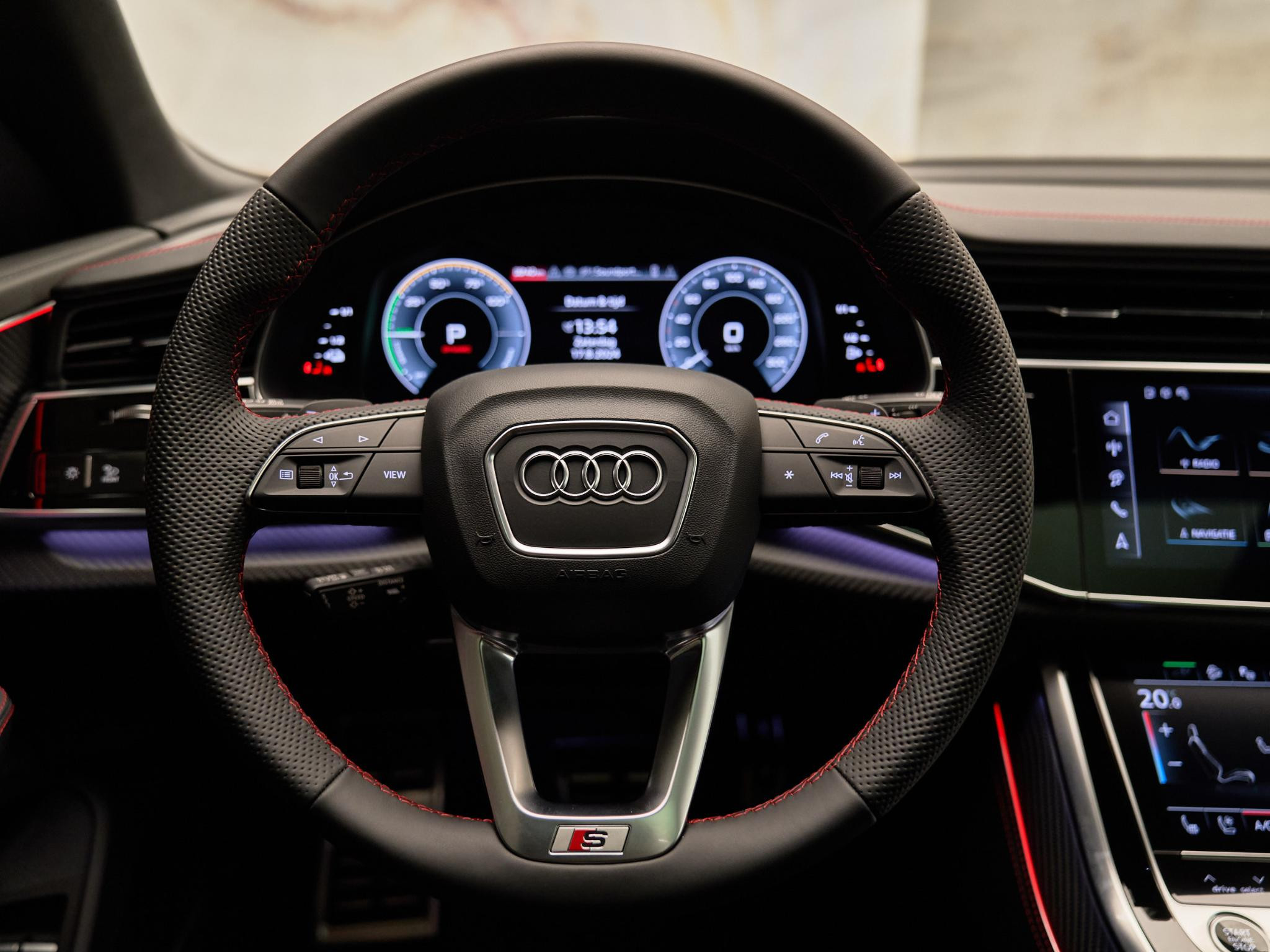 Hoofdafbeelding Audi Q8