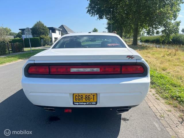Hoofdafbeelding Dodge Challenger