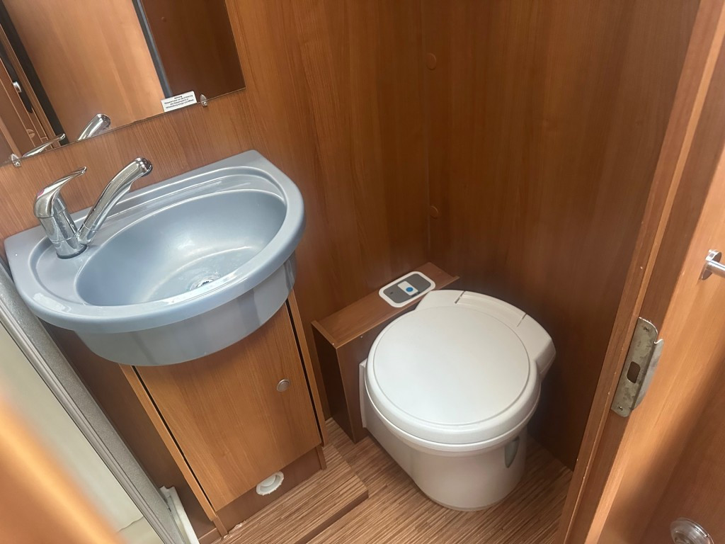 Hoofdafbeelding Carado Alkoof Camper