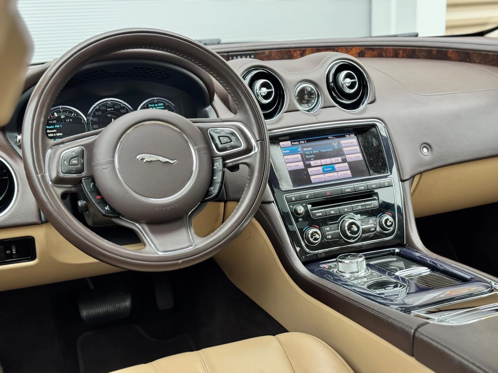 Hoofdafbeelding Jaguar XJ