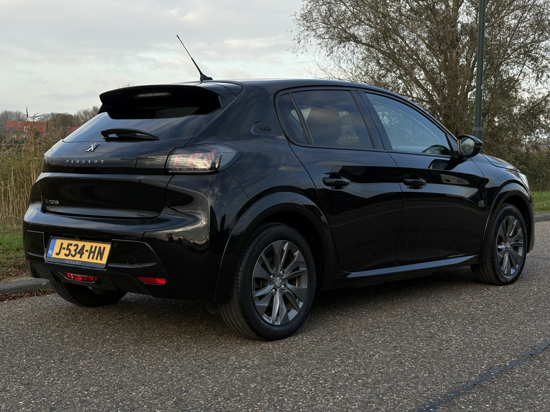 Hoofdafbeelding Peugeot e-208