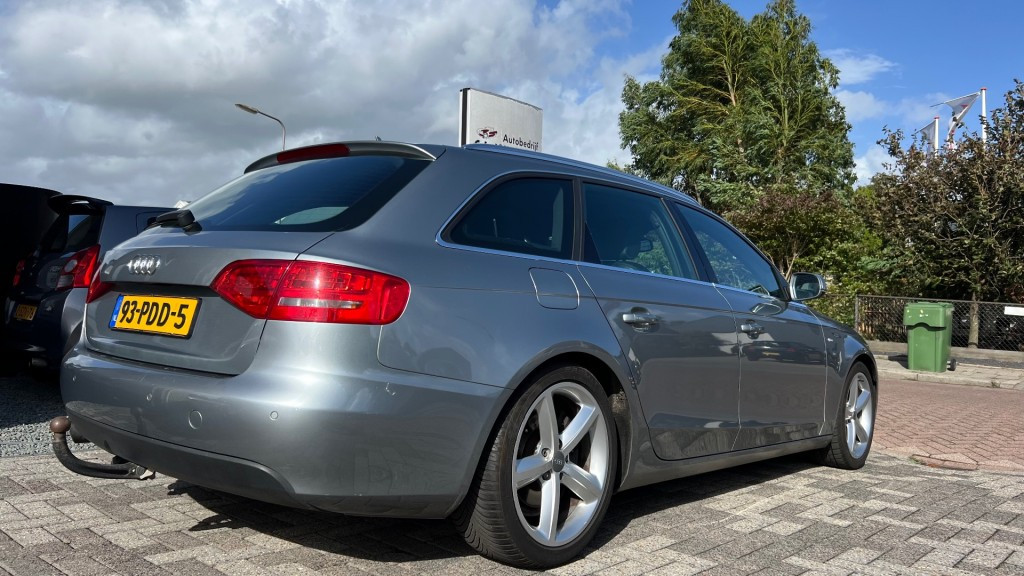 Hoofdafbeelding Audi A4