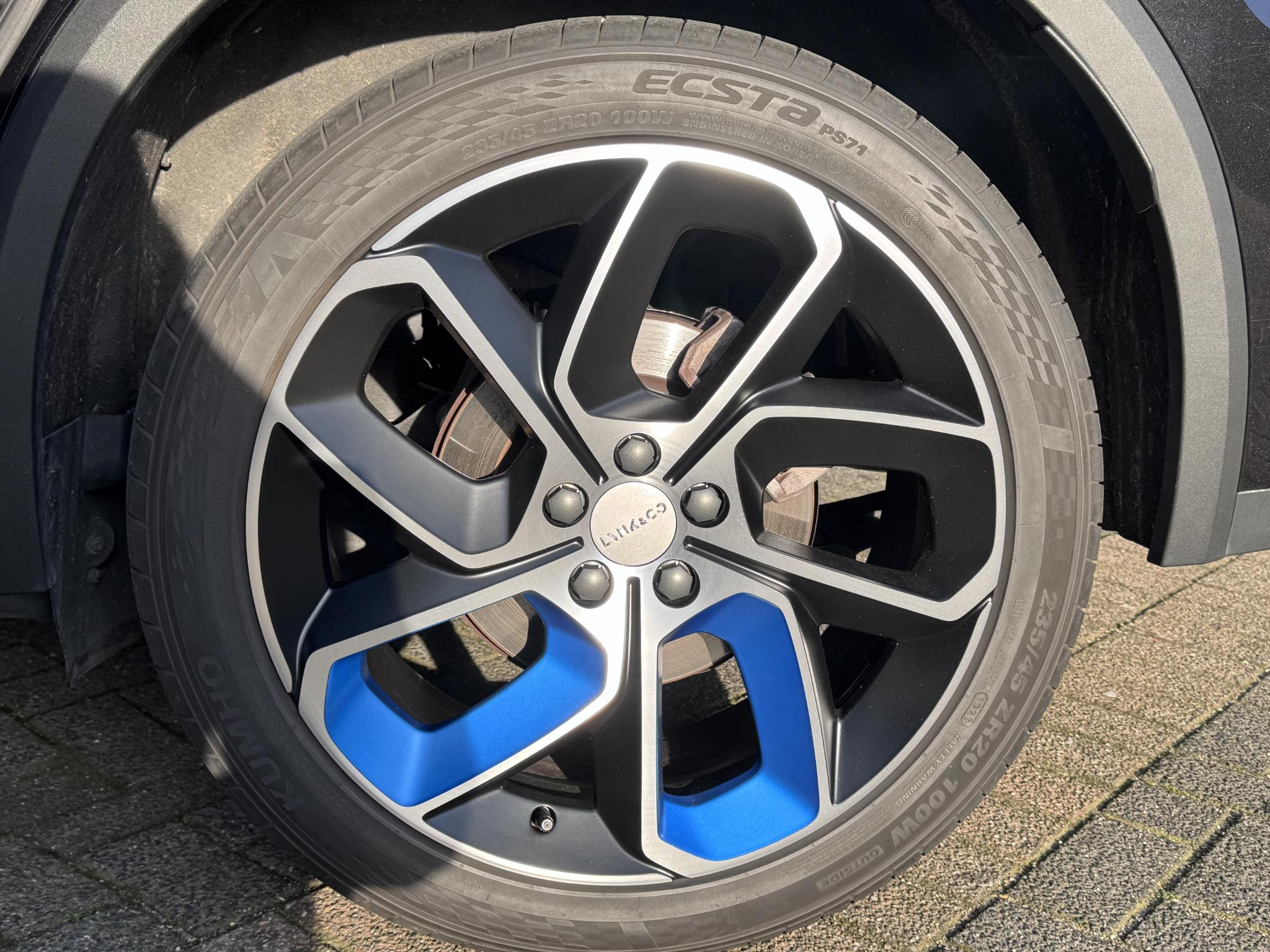 Hoofdafbeelding Lynk & Co 01