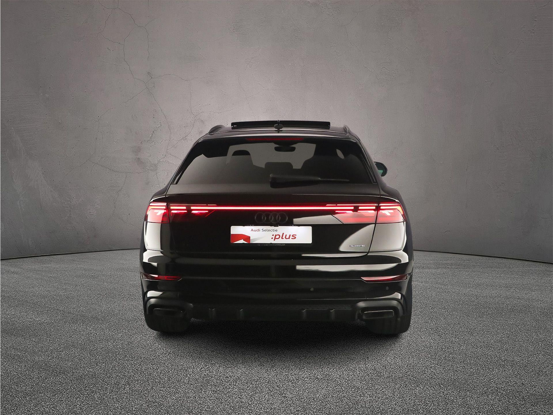 Hoofdafbeelding Audi Q8