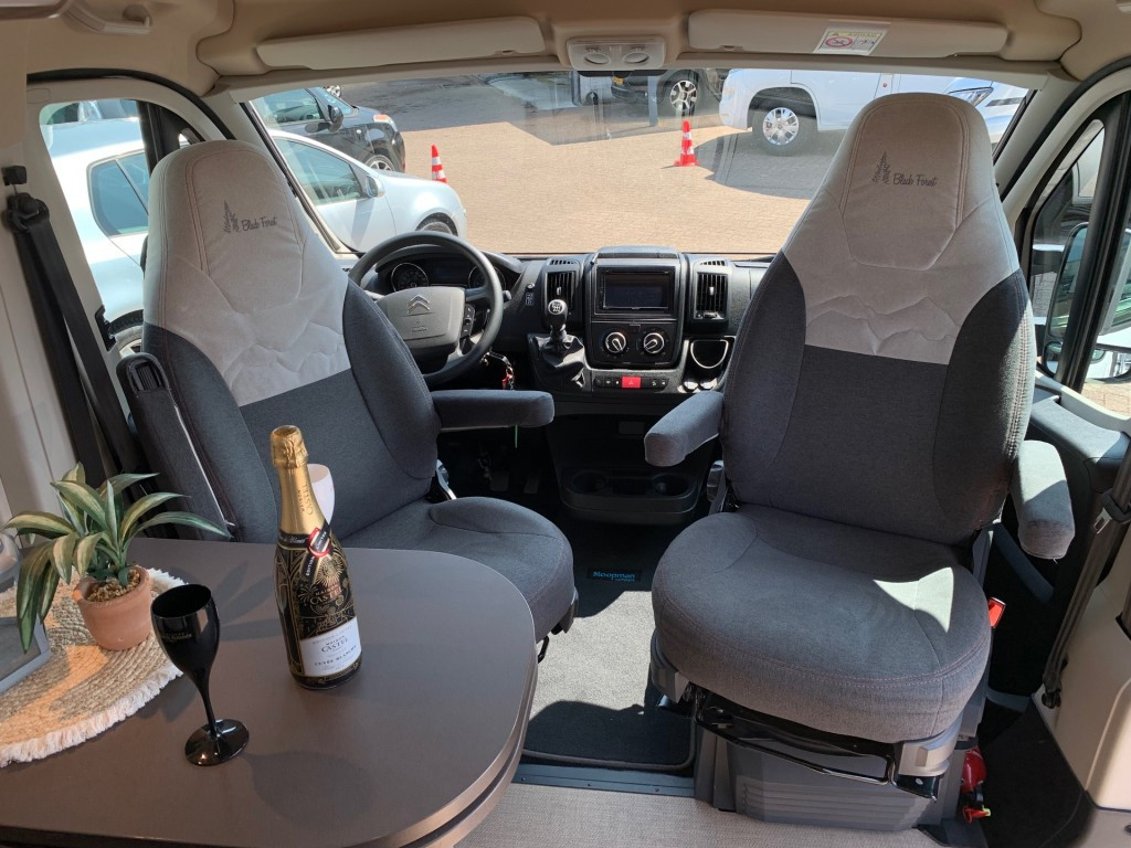 Hoofdafbeelding Bürstner Campeo 600 Airco Cruise