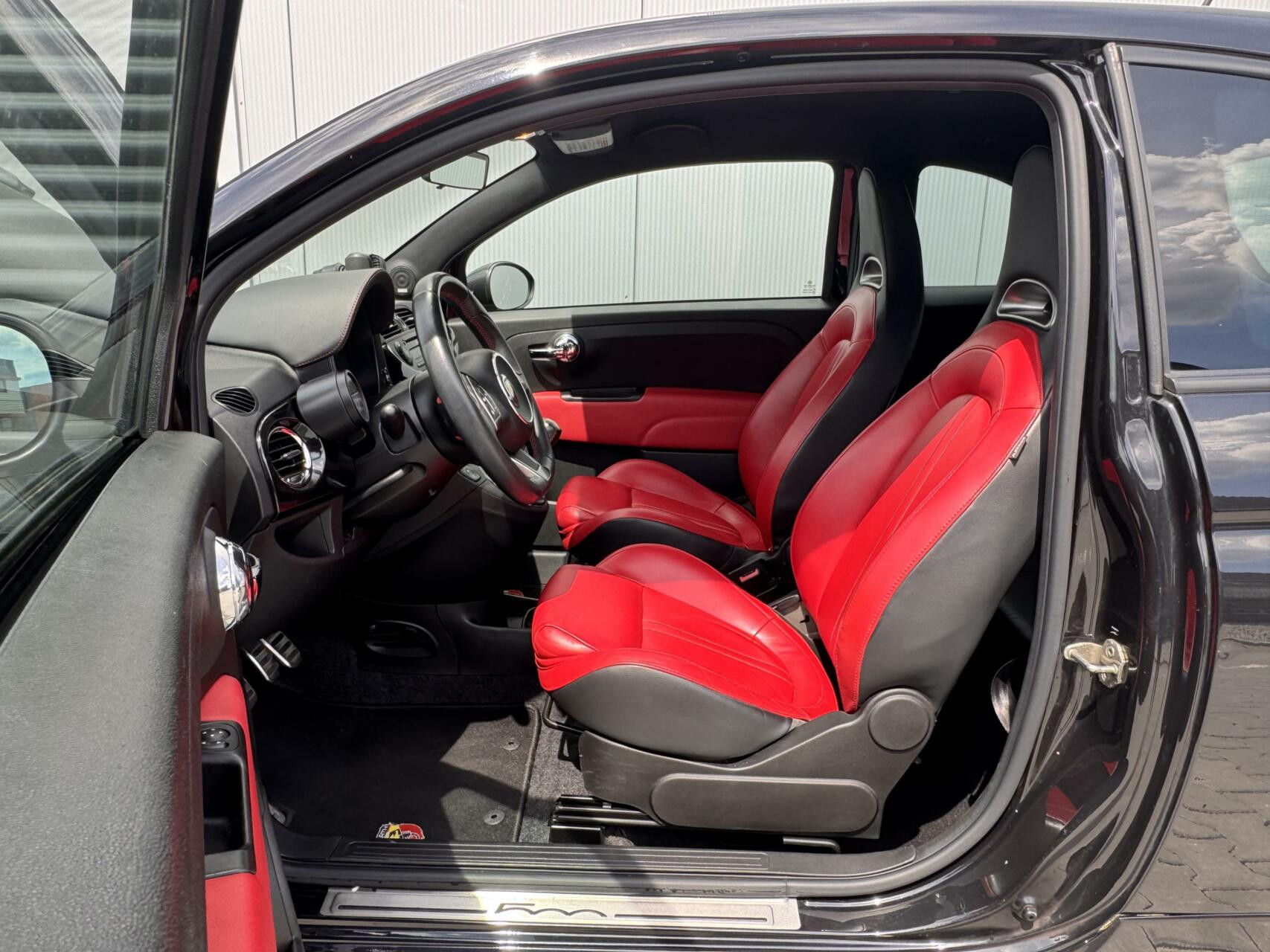 Hoofdafbeelding Fiat 500C