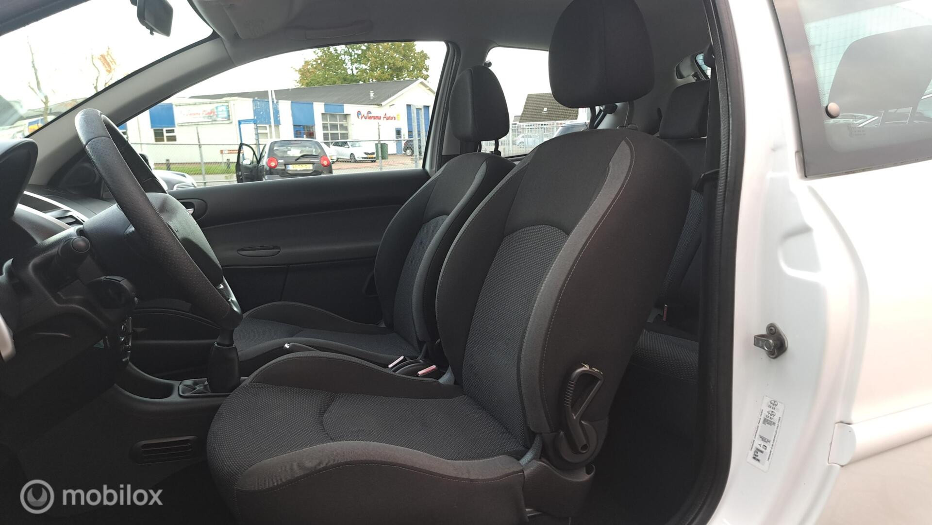 Hoofdafbeelding Peugeot 206