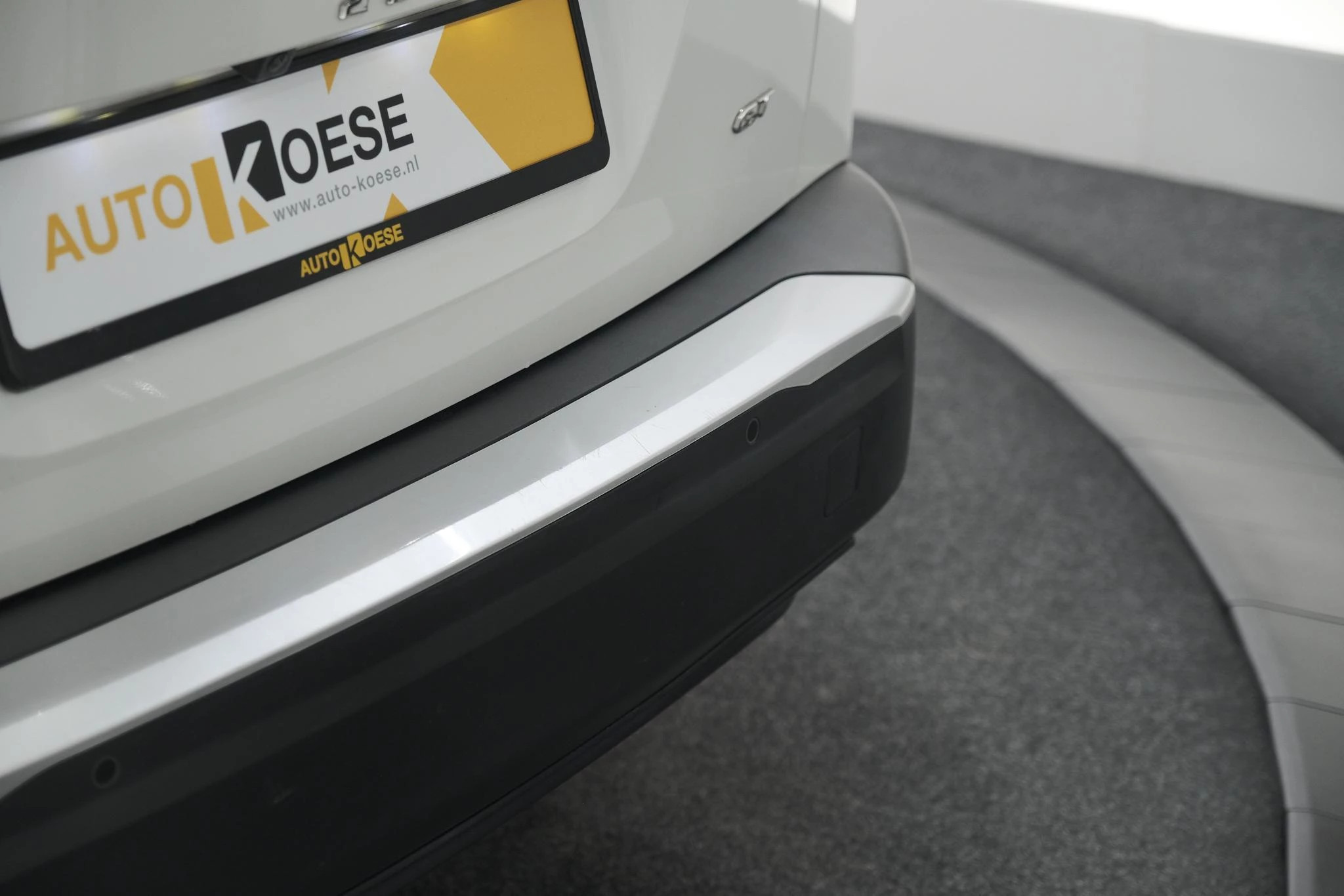 Hoofdafbeelding Peugeot e-2008