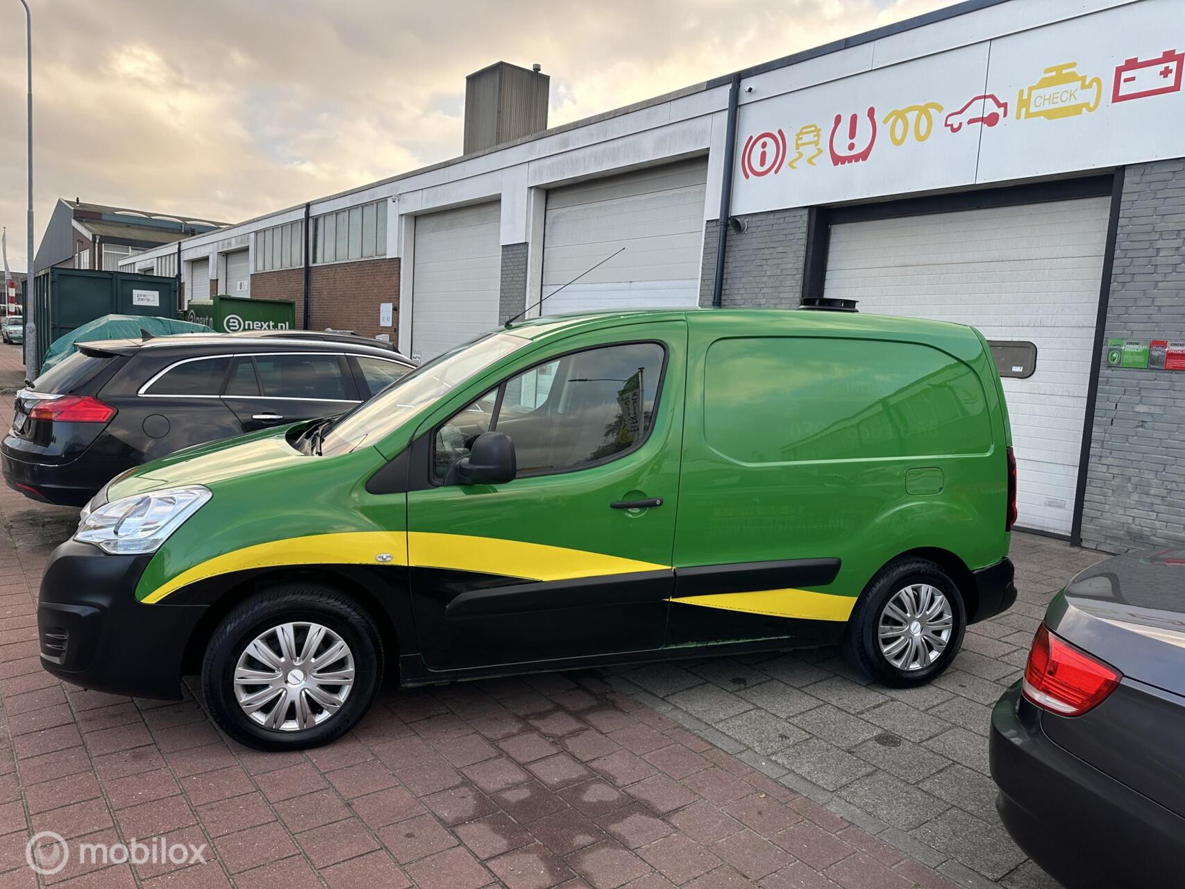 Hoofdafbeelding Peugeot Partner