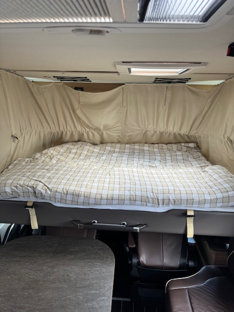 Hoofdafbeelding Knaus R03