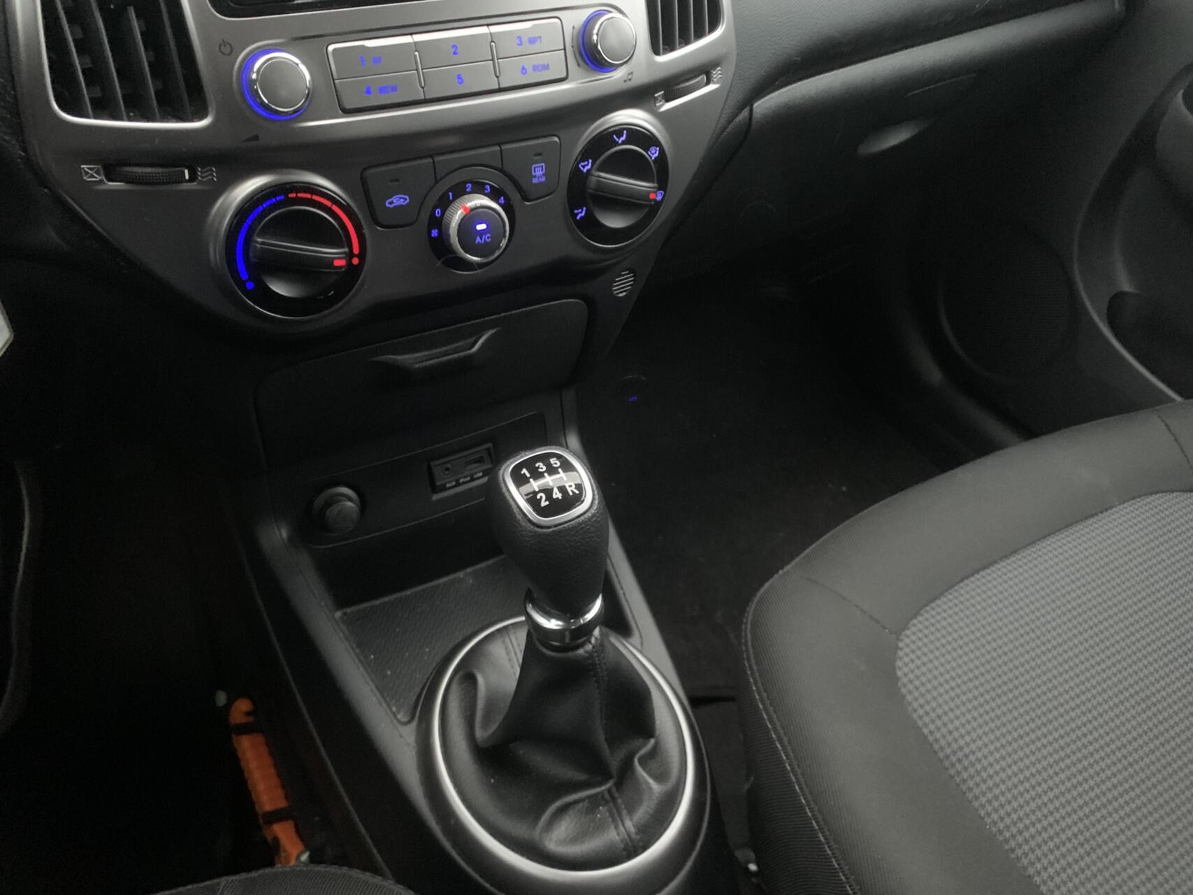 Hoofdafbeelding Hyundai i20