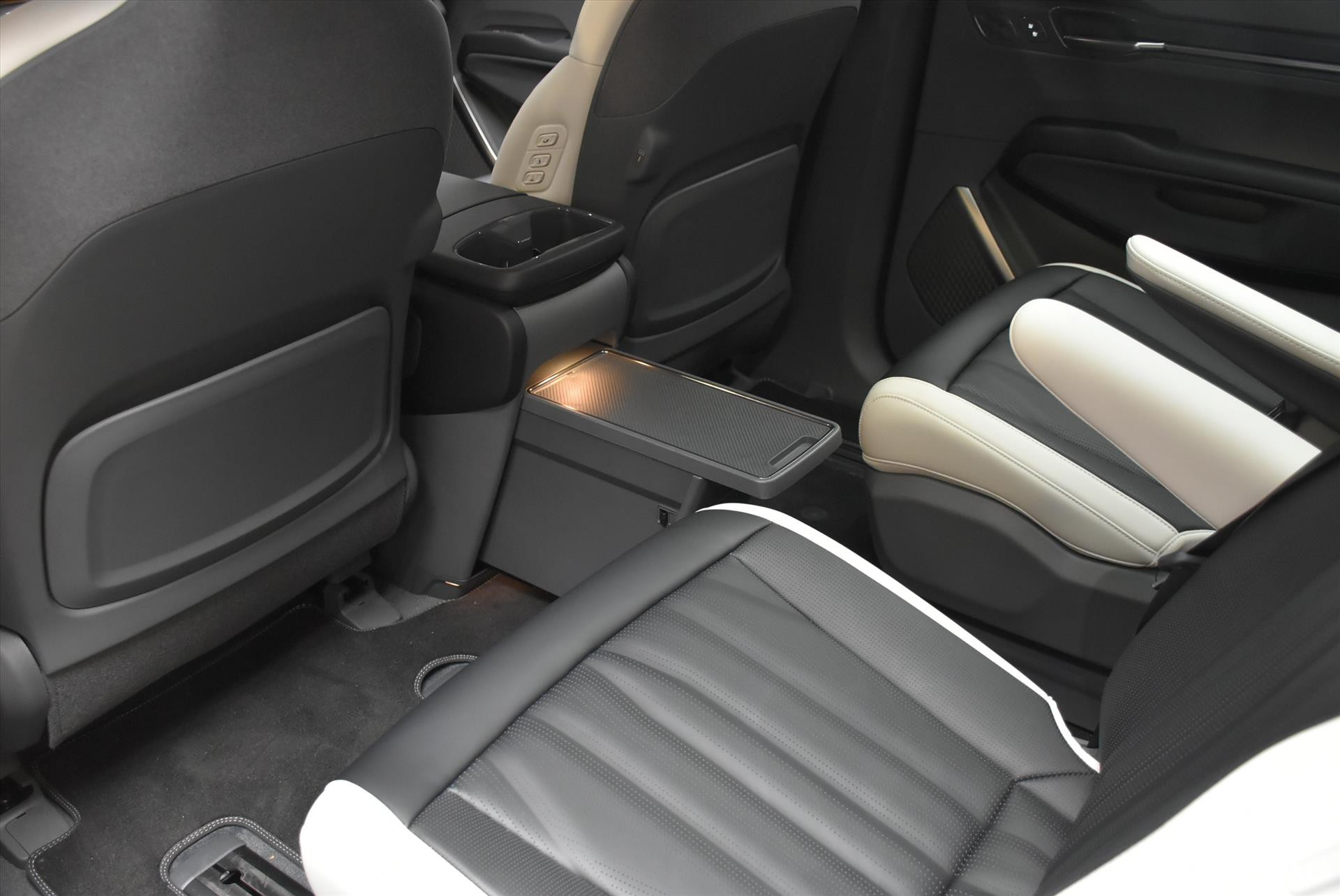 Hoofdafbeelding Kia EV9