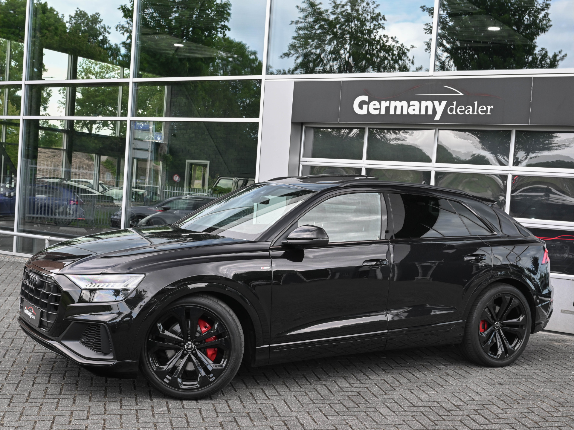 Hoofdafbeelding Audi Q8