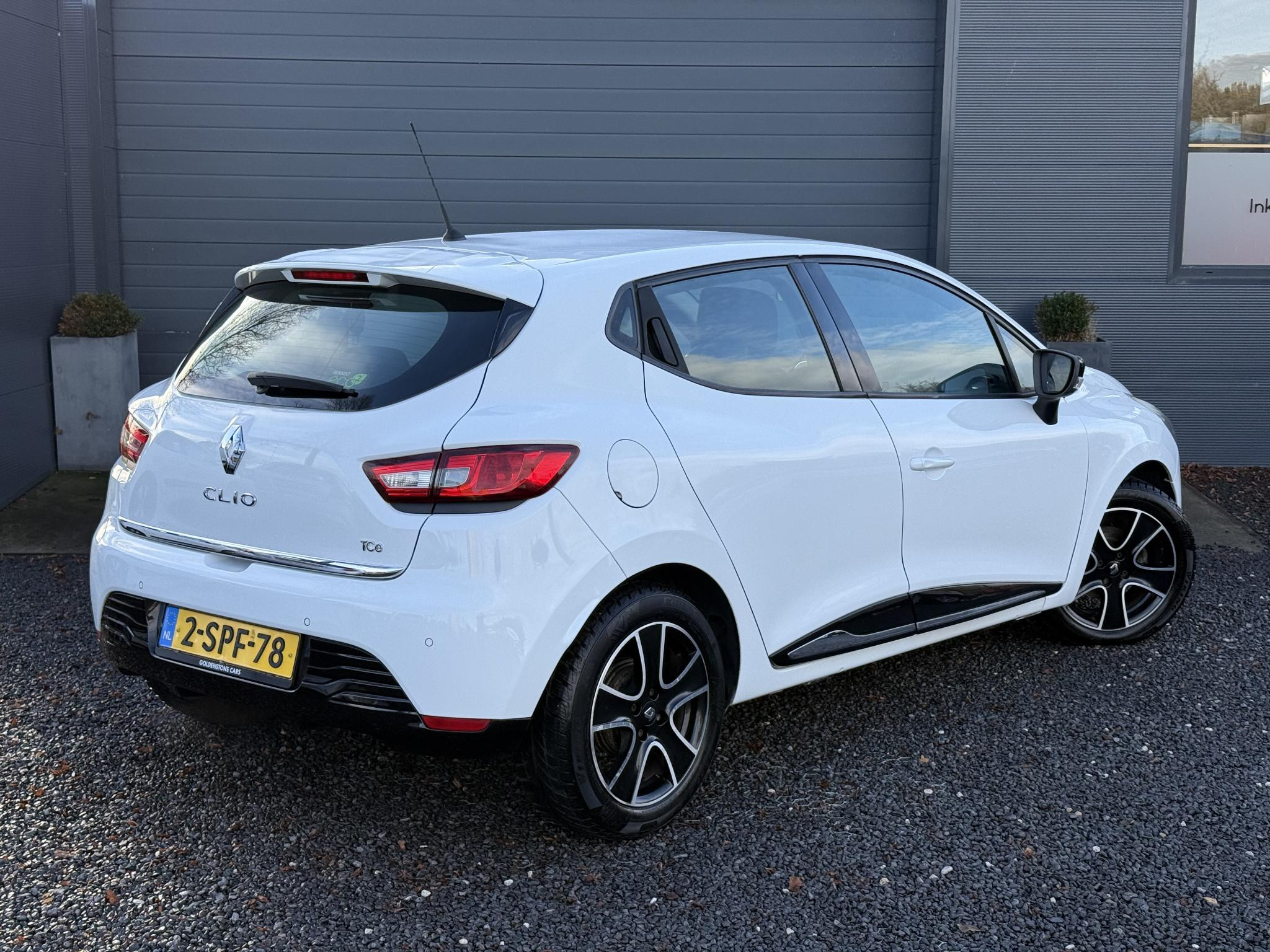 Hoofdafbeelding Renault Clio