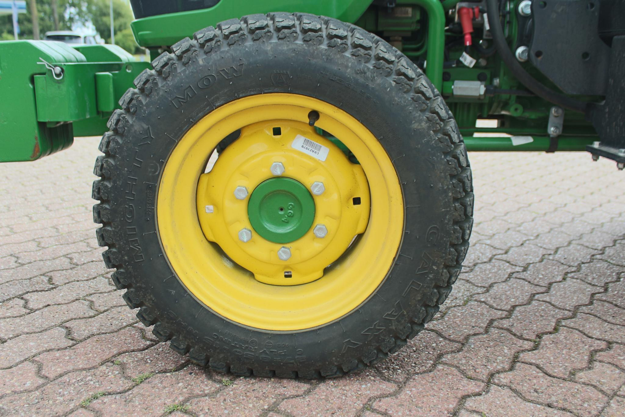 Hoofdafbeelding John Deere 3046r