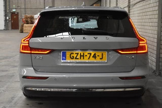 Volvo V60 Volvo V60 350pk AWD Essential Bright | Leder | Driver | Climate | Styling - afbeelding nr 40