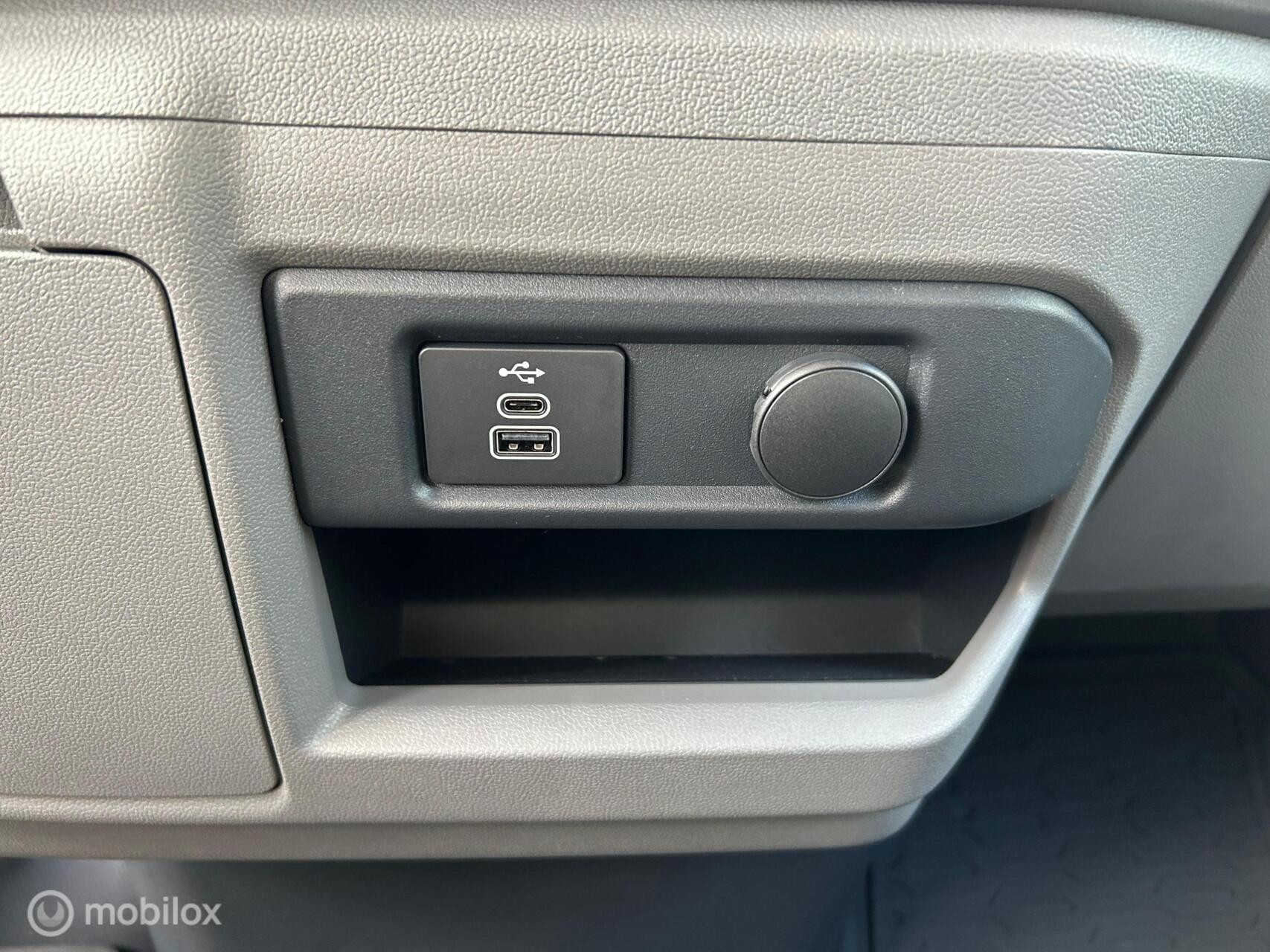 Hoofdafbeelding Volkswagen e-Transporter