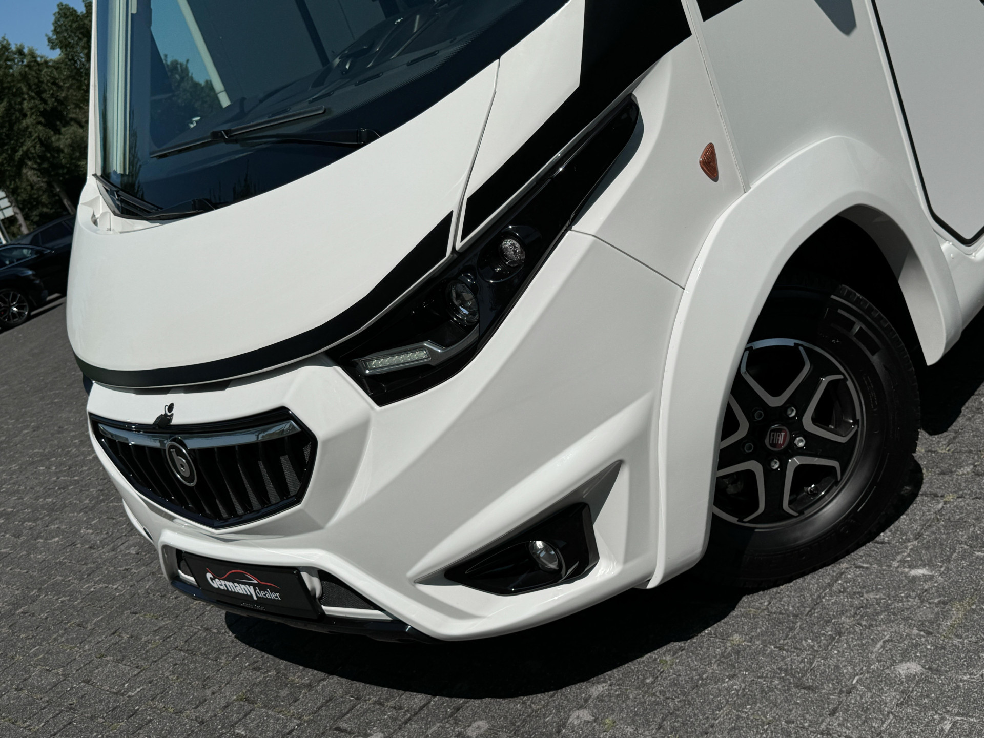 Hoofdafbeelding Benimar Amphitryon