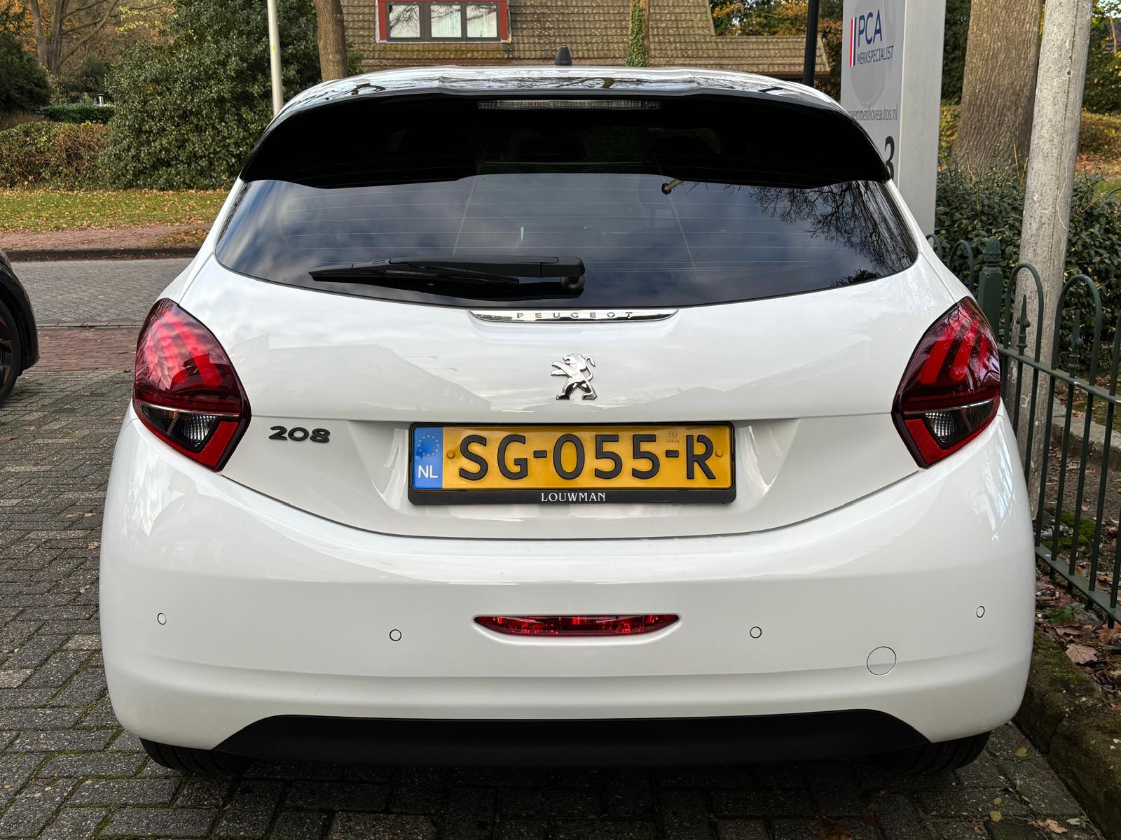 Hoofdafbeelding Peugeot 208