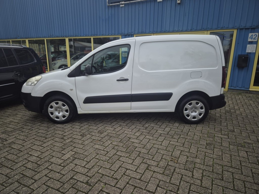 Hoofdafbeelding Peugeot Partner