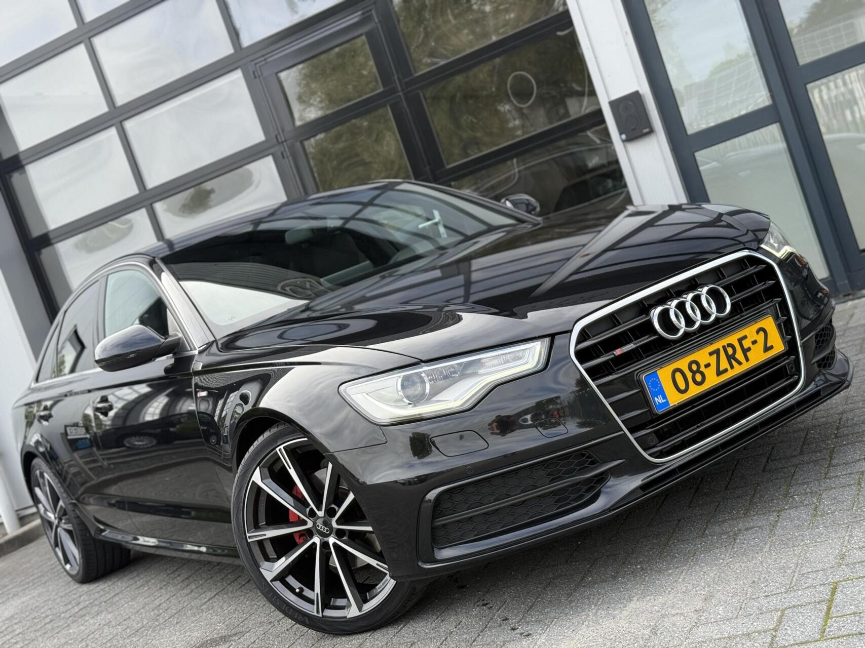 Hoofdafbeelding Audi A6