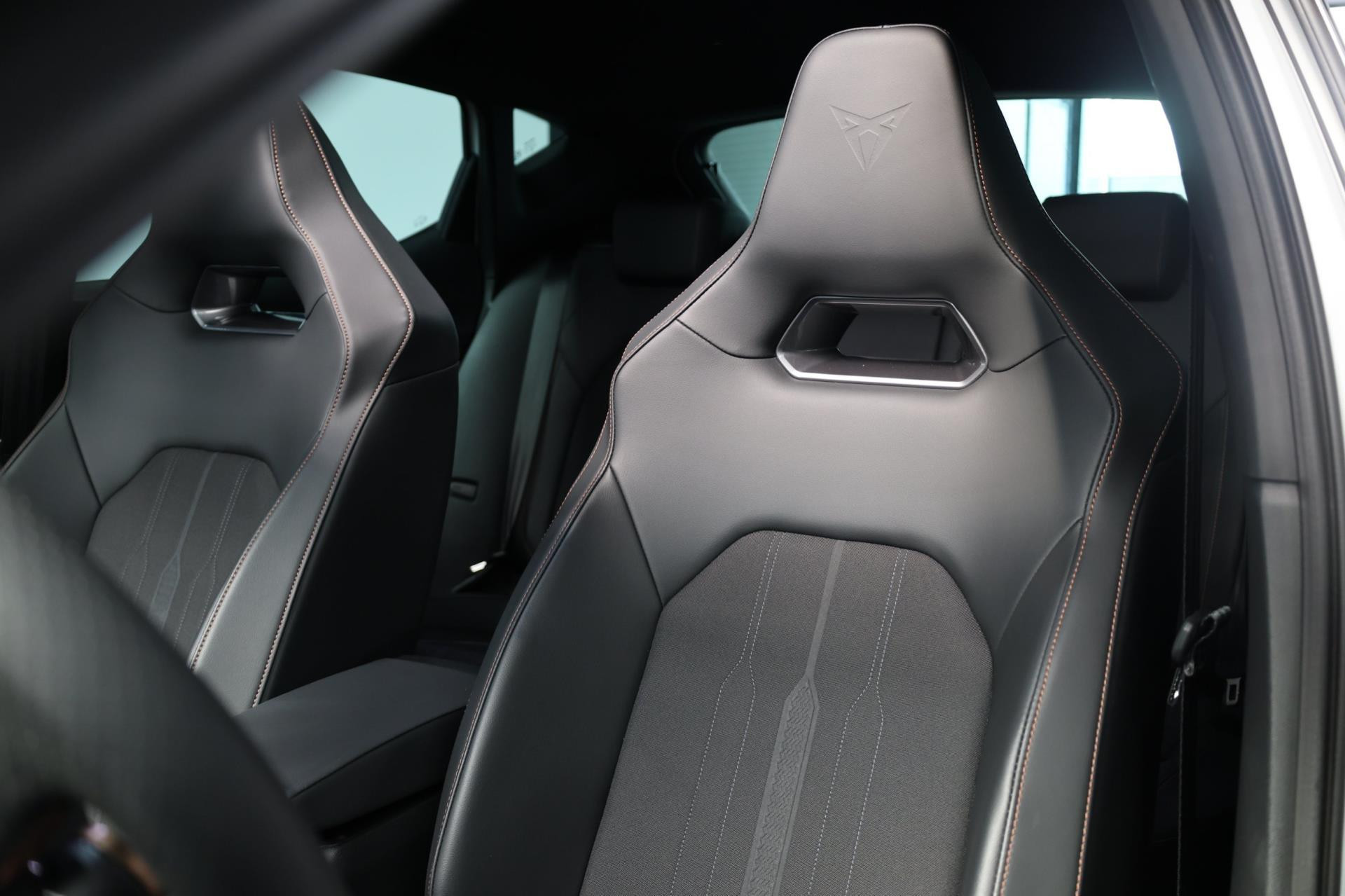 Hoofdafbeelding CUPRA Leon