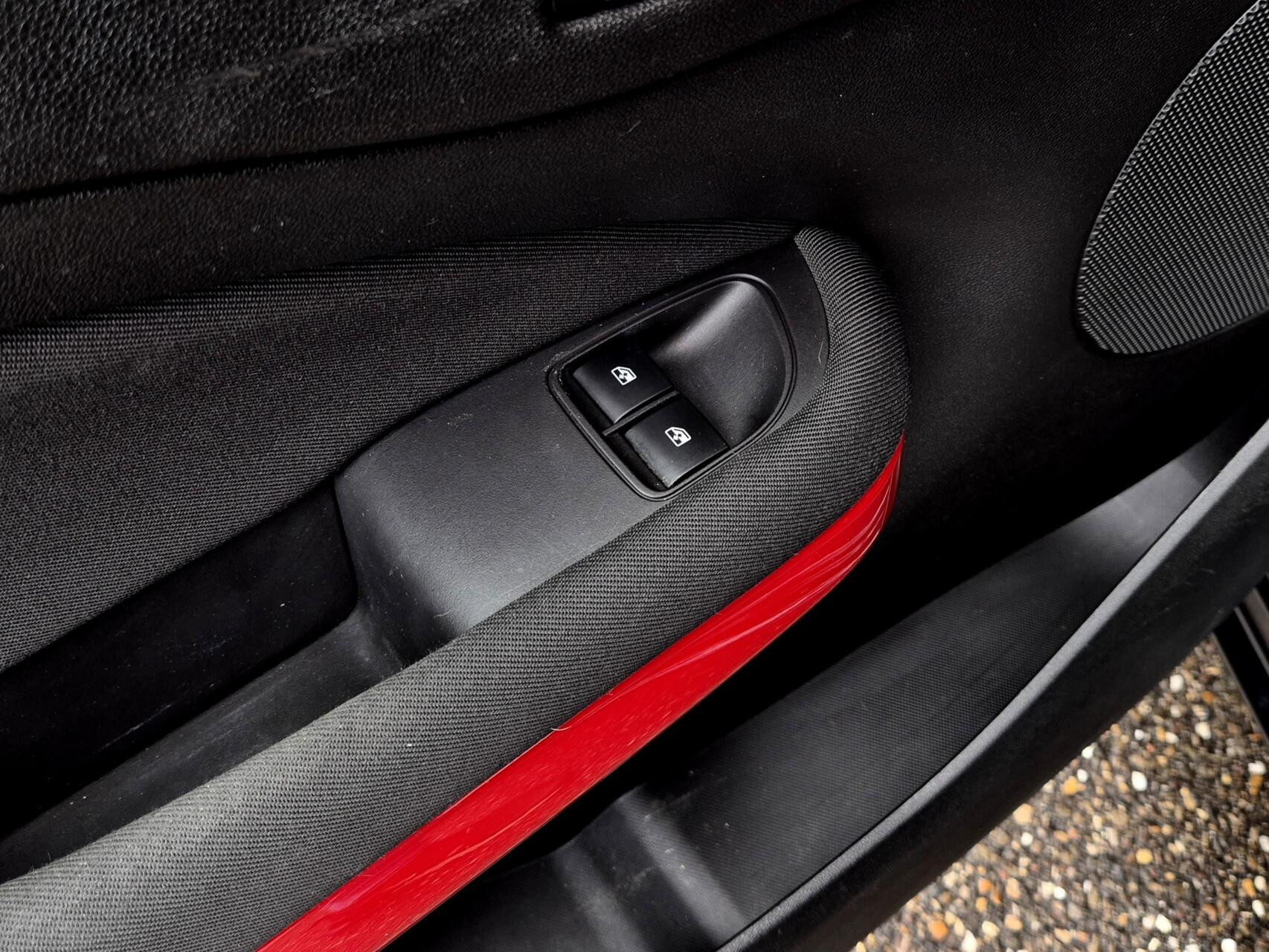 Hoofdafbeelding Opel ADAM