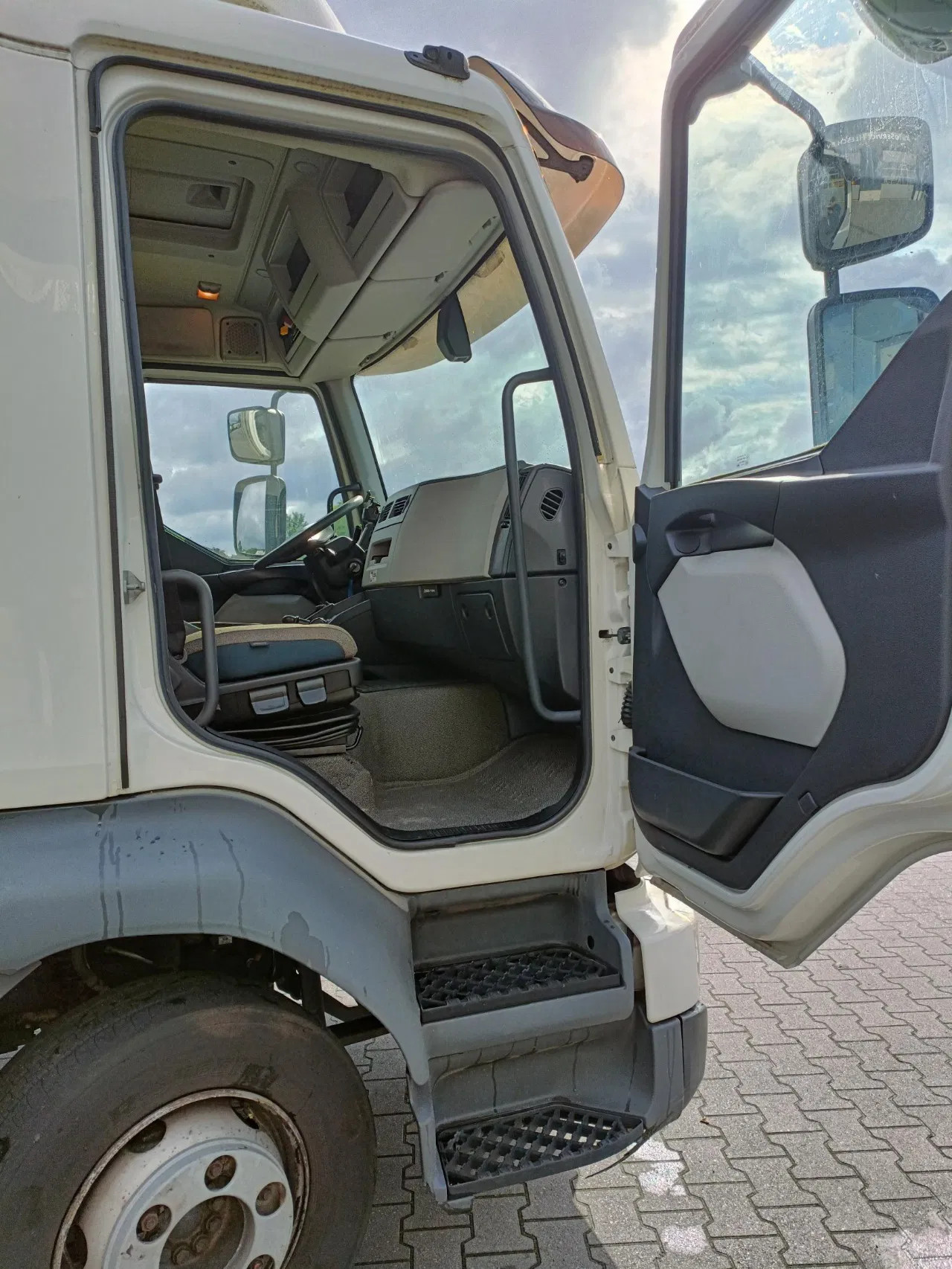 Hoofdafbeelding Volvo FL