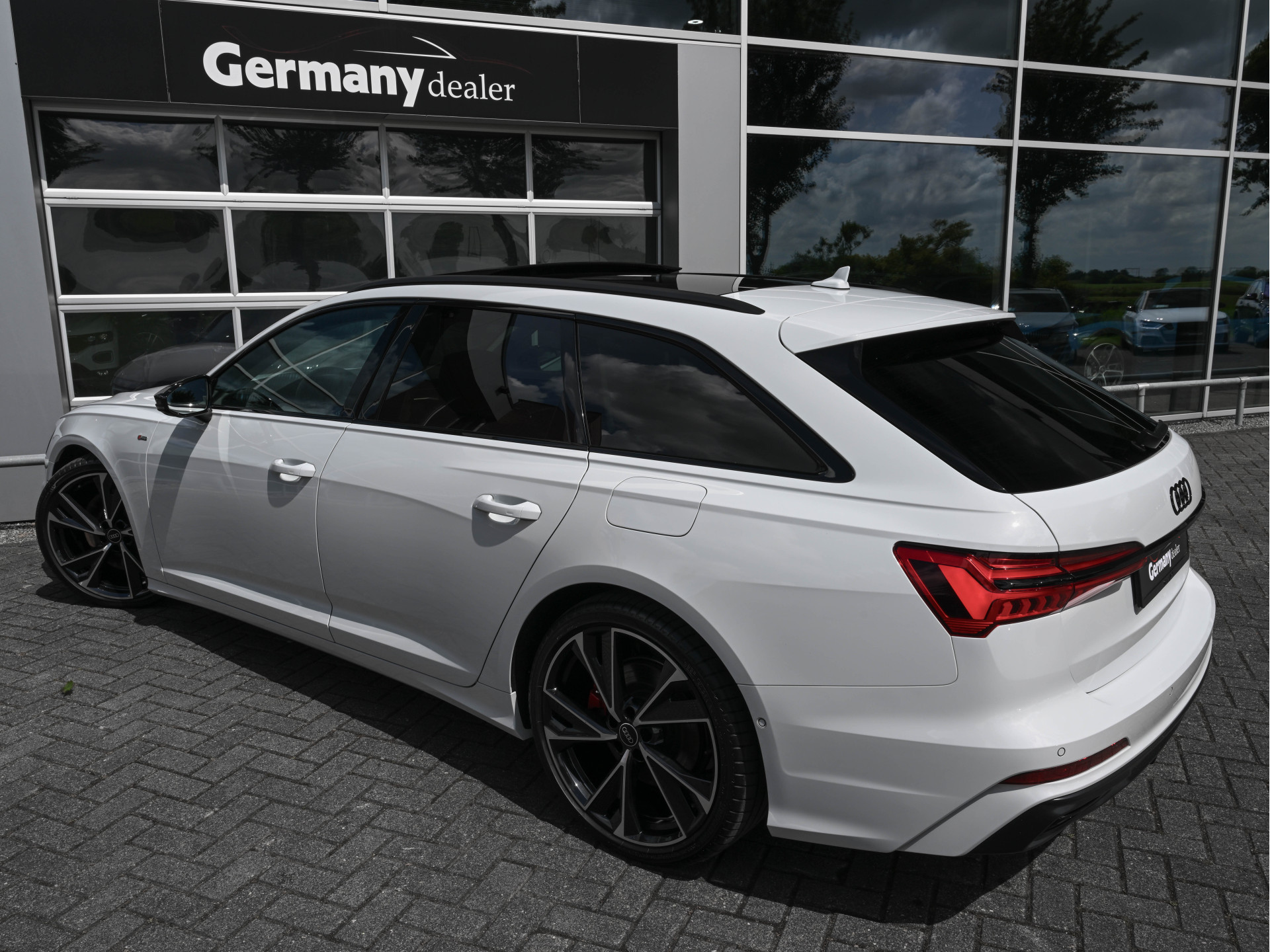 Hoofdafbeelding Audi A6