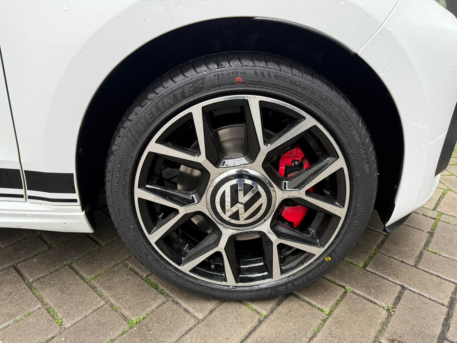 Hoofdafbeelding Volkswagen up!