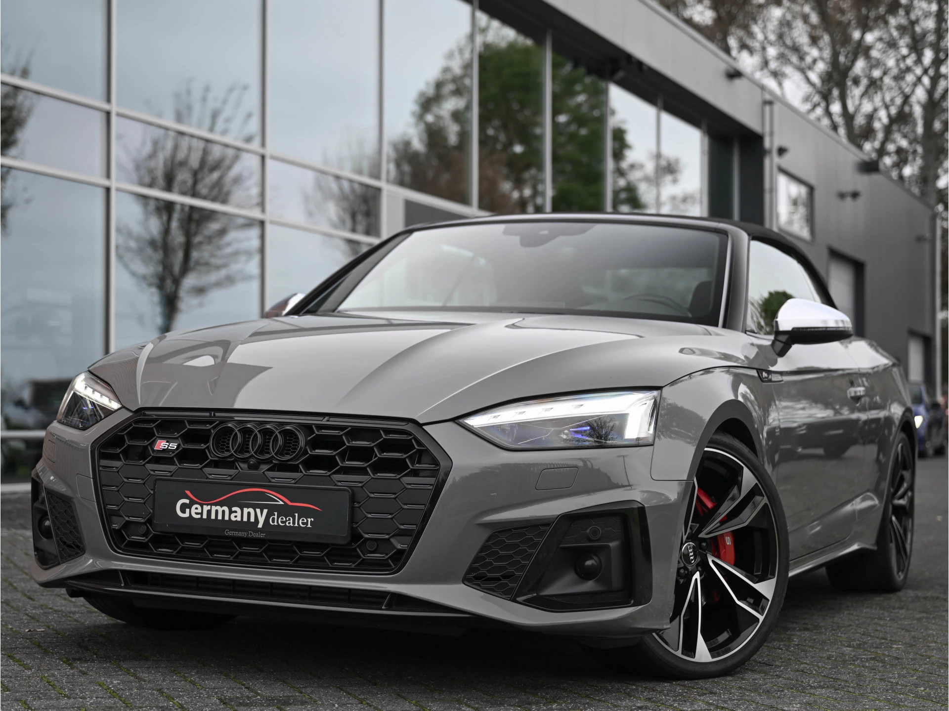 Hoofdafbeelding Audi S5