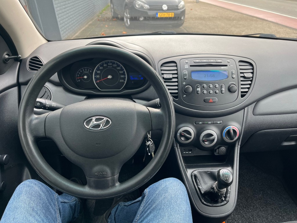 Hoofdafbeelding Hyundai i10